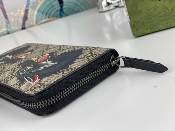 グッチ財布コピー内部構造